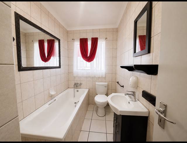 3 BEDROOM HOUSE FOR SALE IN FALCON RIDGE